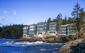Sookepoint Ocean Cottage Resort